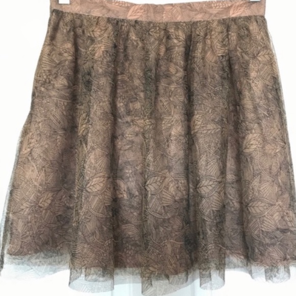 Jack by BB Dakota Dahlia tulle skirt Nude Black Two Layers sz 8 beige ballet - Picture 2 of 8